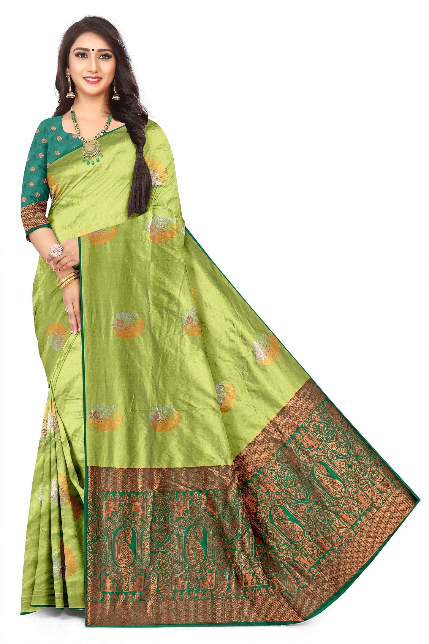 Statement Jacquard Saree – Woven Artistry